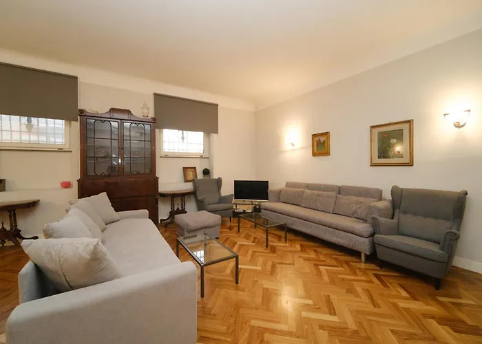 Castel Sant'angelo By Buddyrent